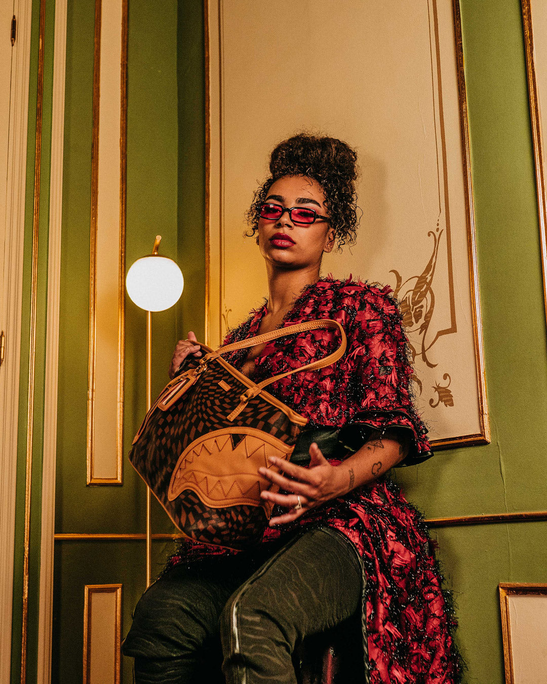 Trippy Henny Tote  910t4051nsz