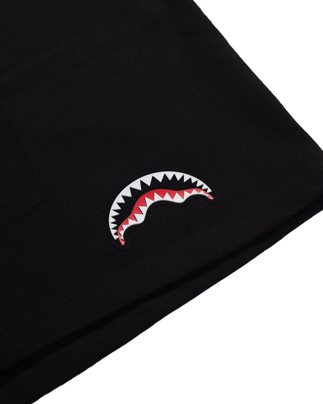 SHARK BLK SHORTS