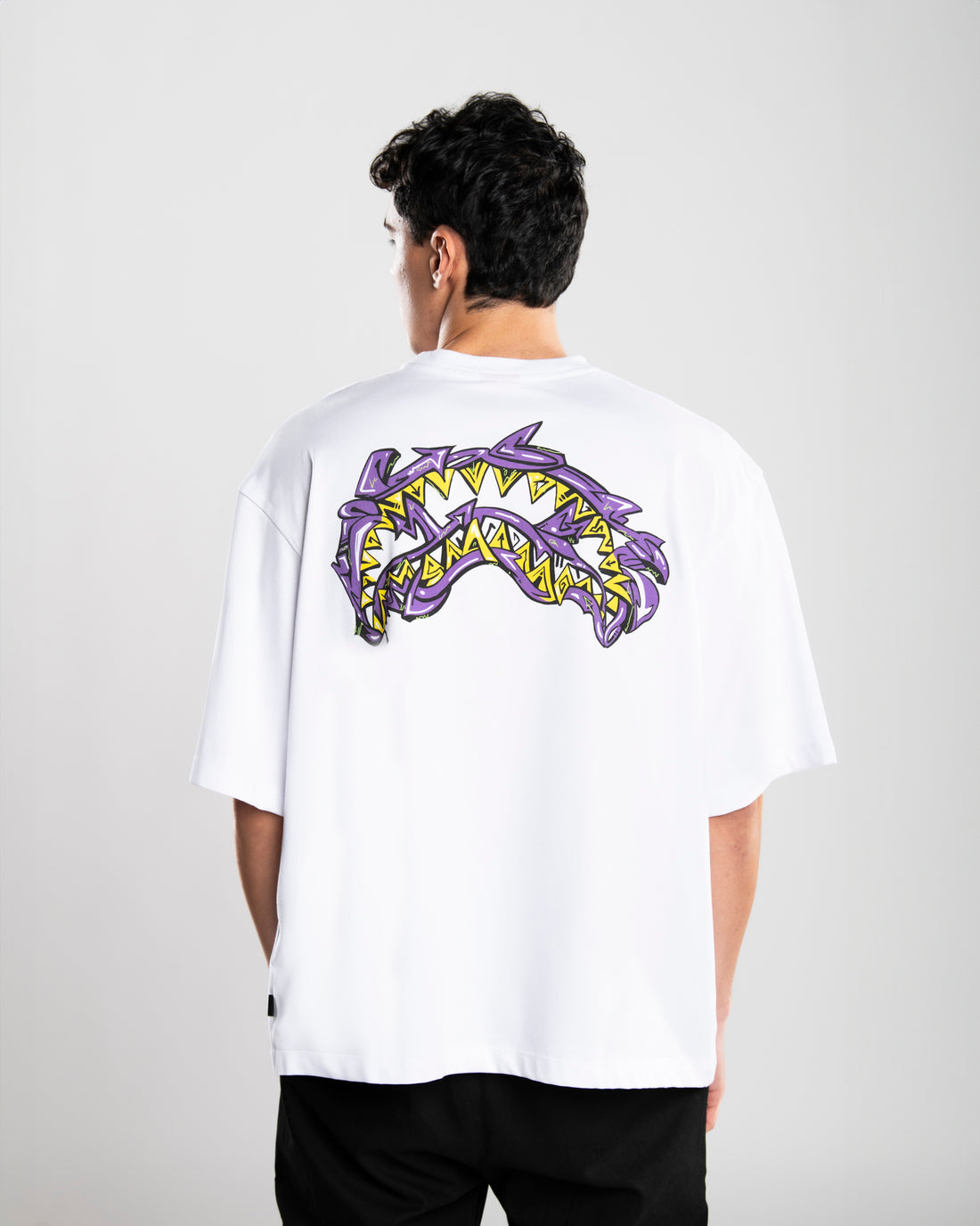 GRAFFITI UNDER COVER BOXY T-SHIRT