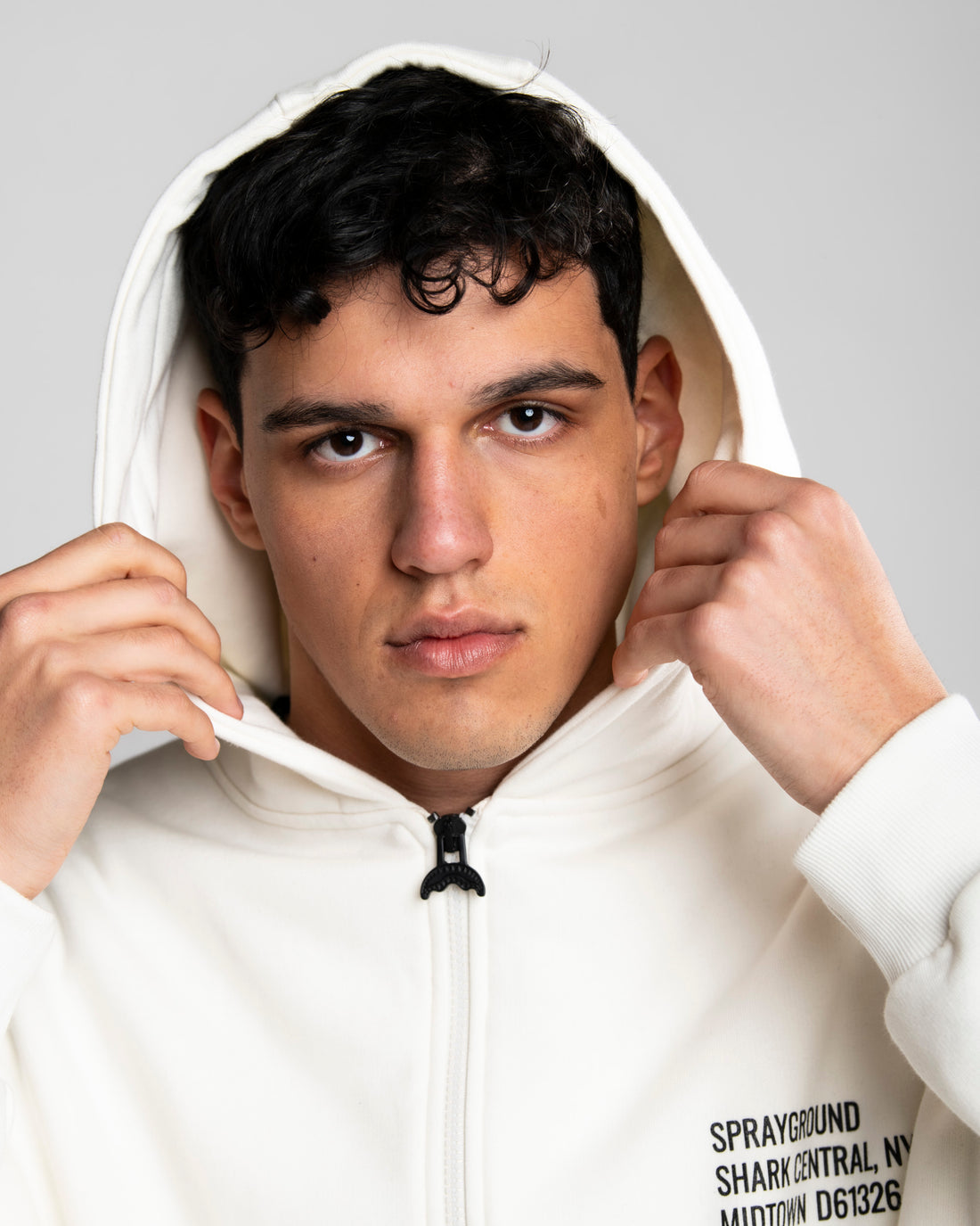 SHARK CENTRAL PERFECT FULL-ZIP