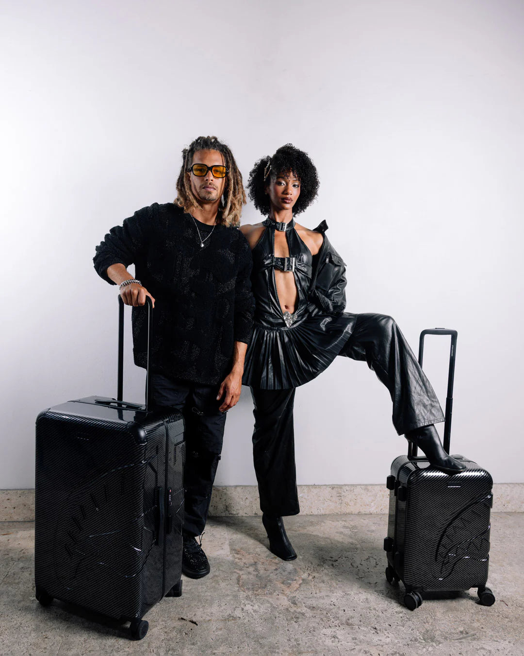 CARBON FIBER FULL SIZE LUGGAGE