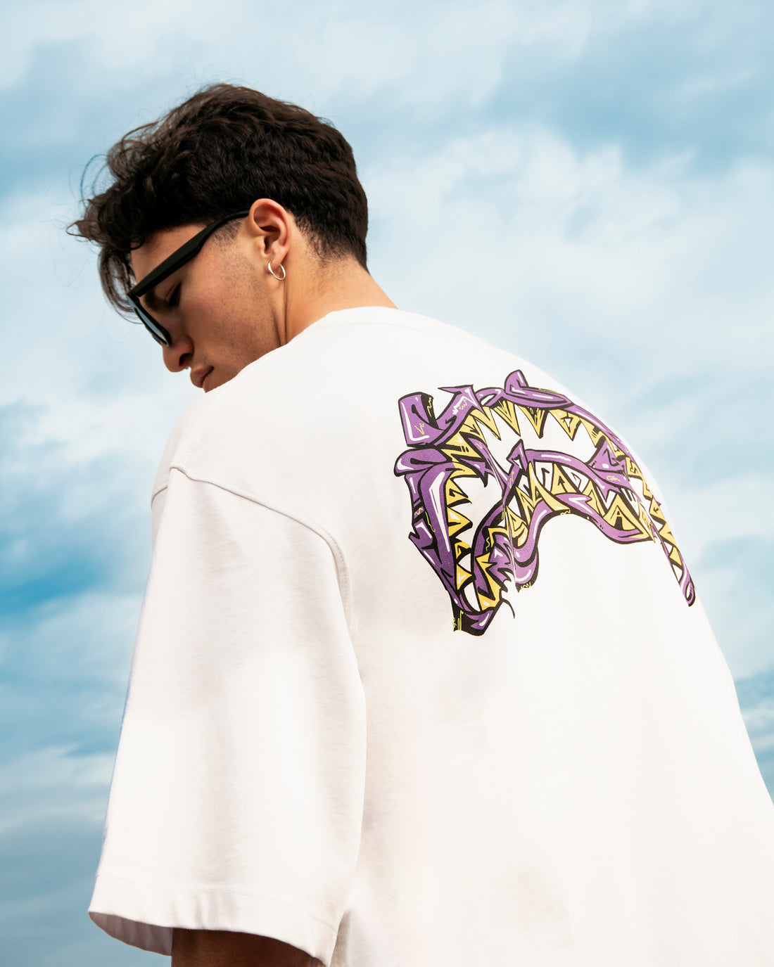 GRAFFITI UNDER COVER BOXY T-SHIRT