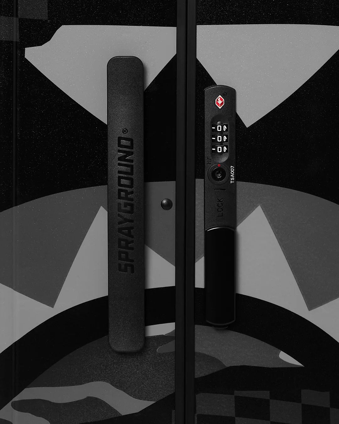 Split Up Camo Tear Large Hard Luggage