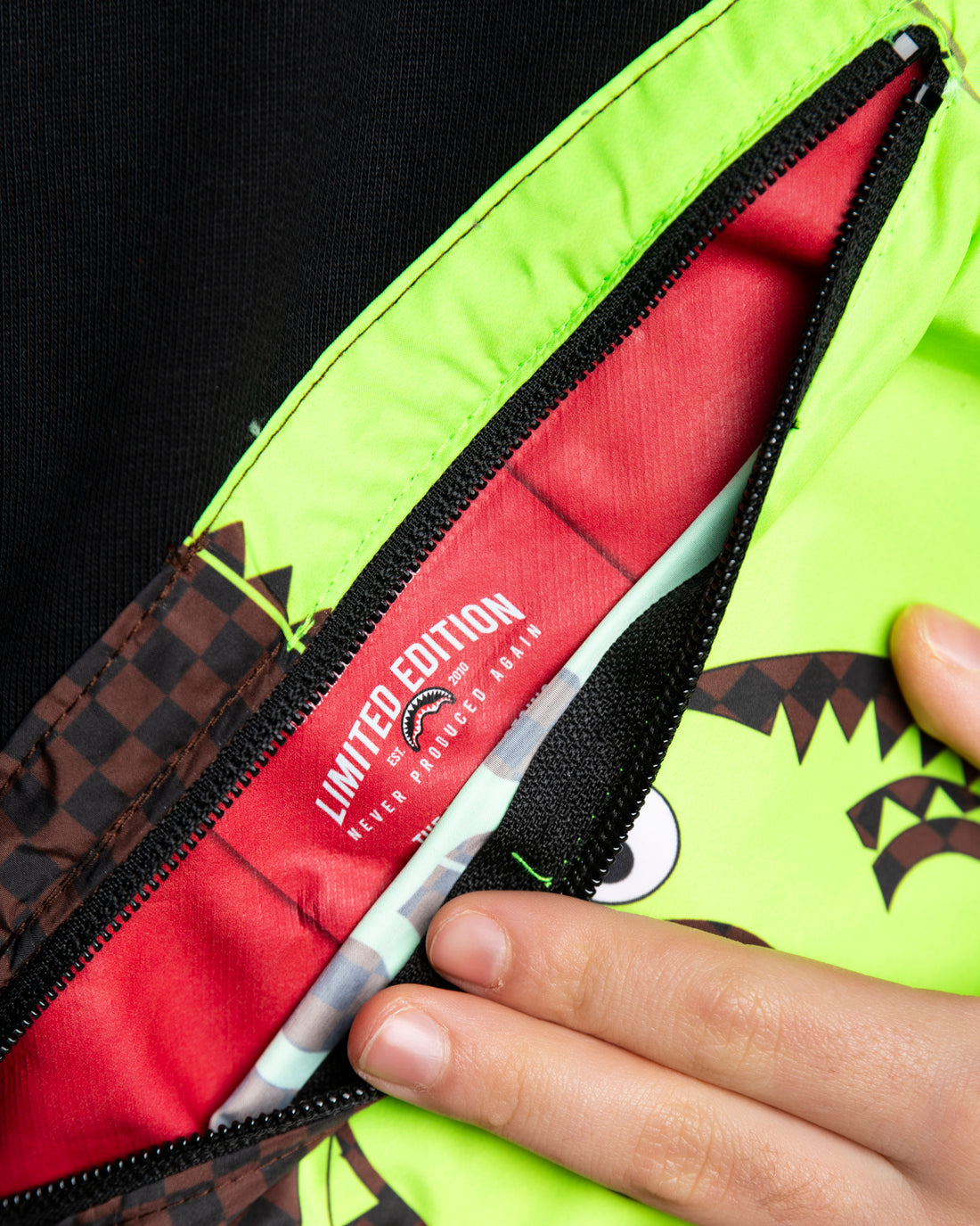 CROSSBODY MONEY BEAR CUT REGULAR HOODIE