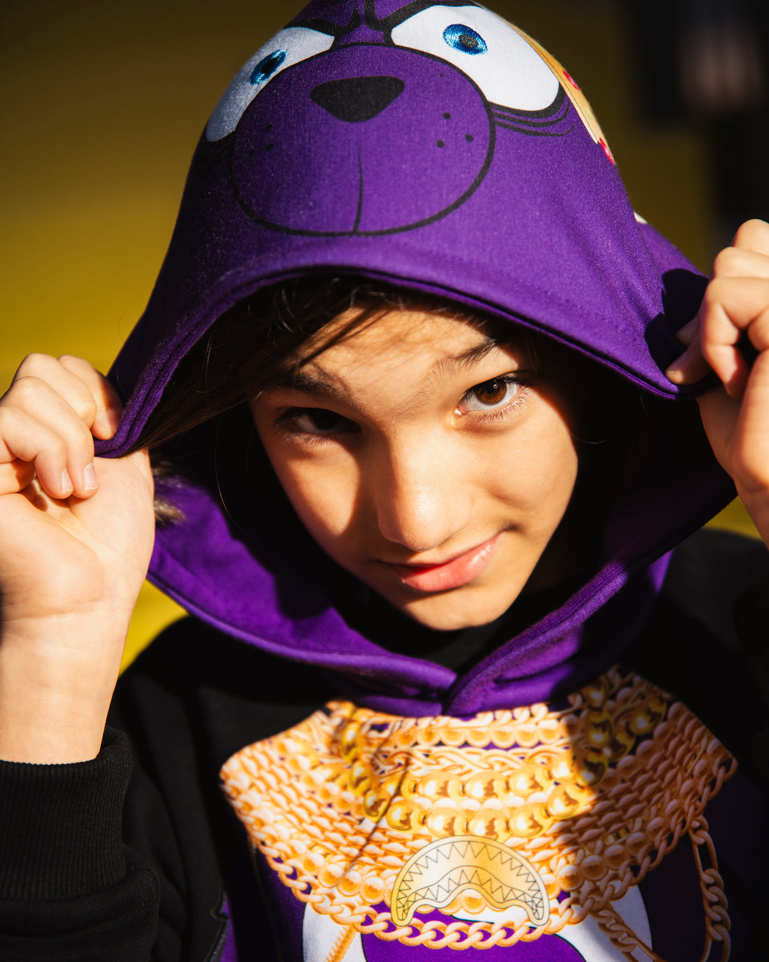 MANY CHAINS BEAR OVER HOODIE