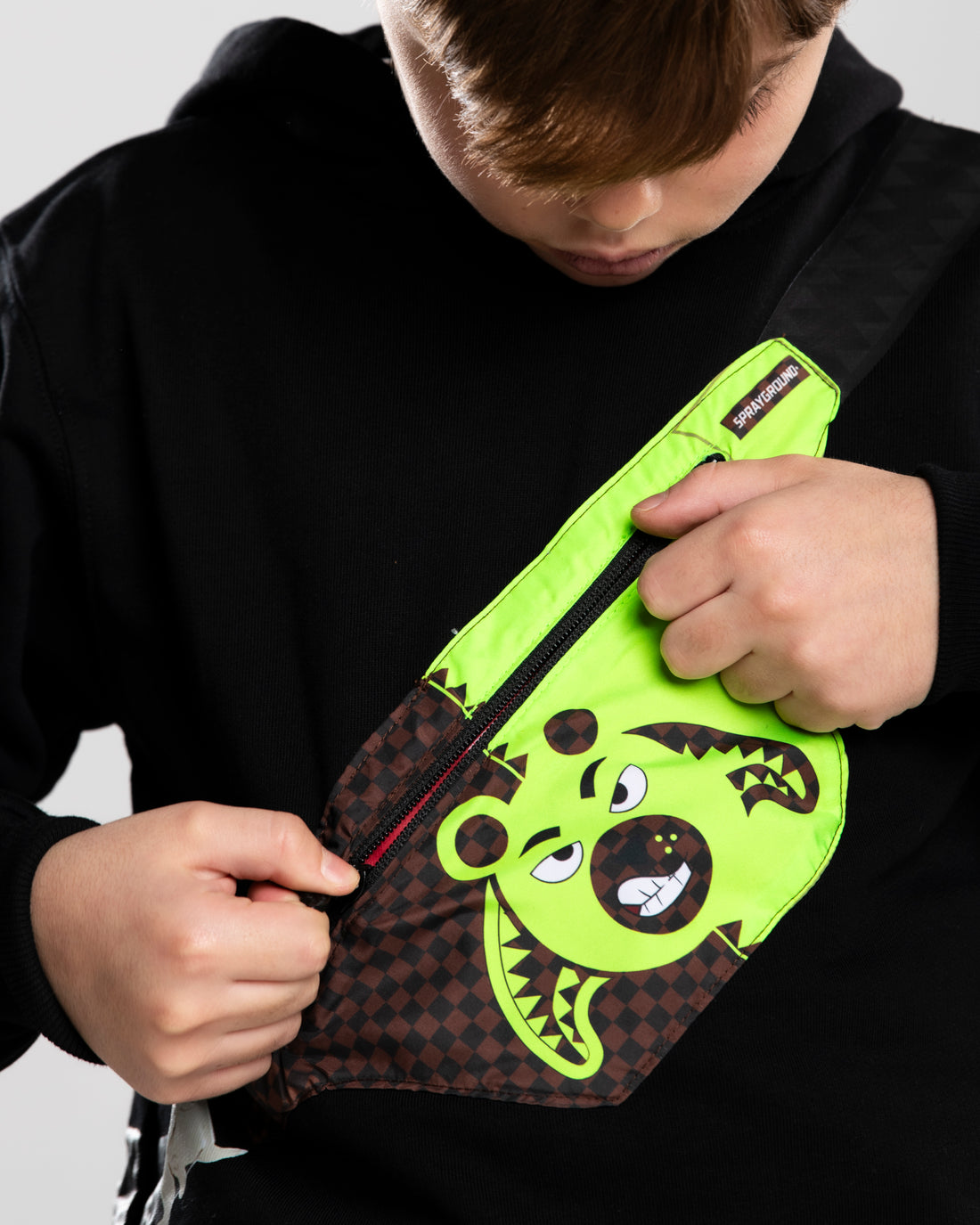 CROSSBODY MONEY BEAR CUT REGULAR HOODIE