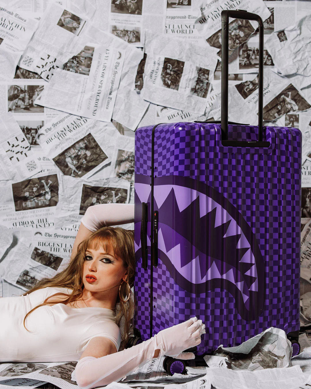 PURPLE SHARK SHARKS IN PARIS FULL-SIZE LUGGAGE
