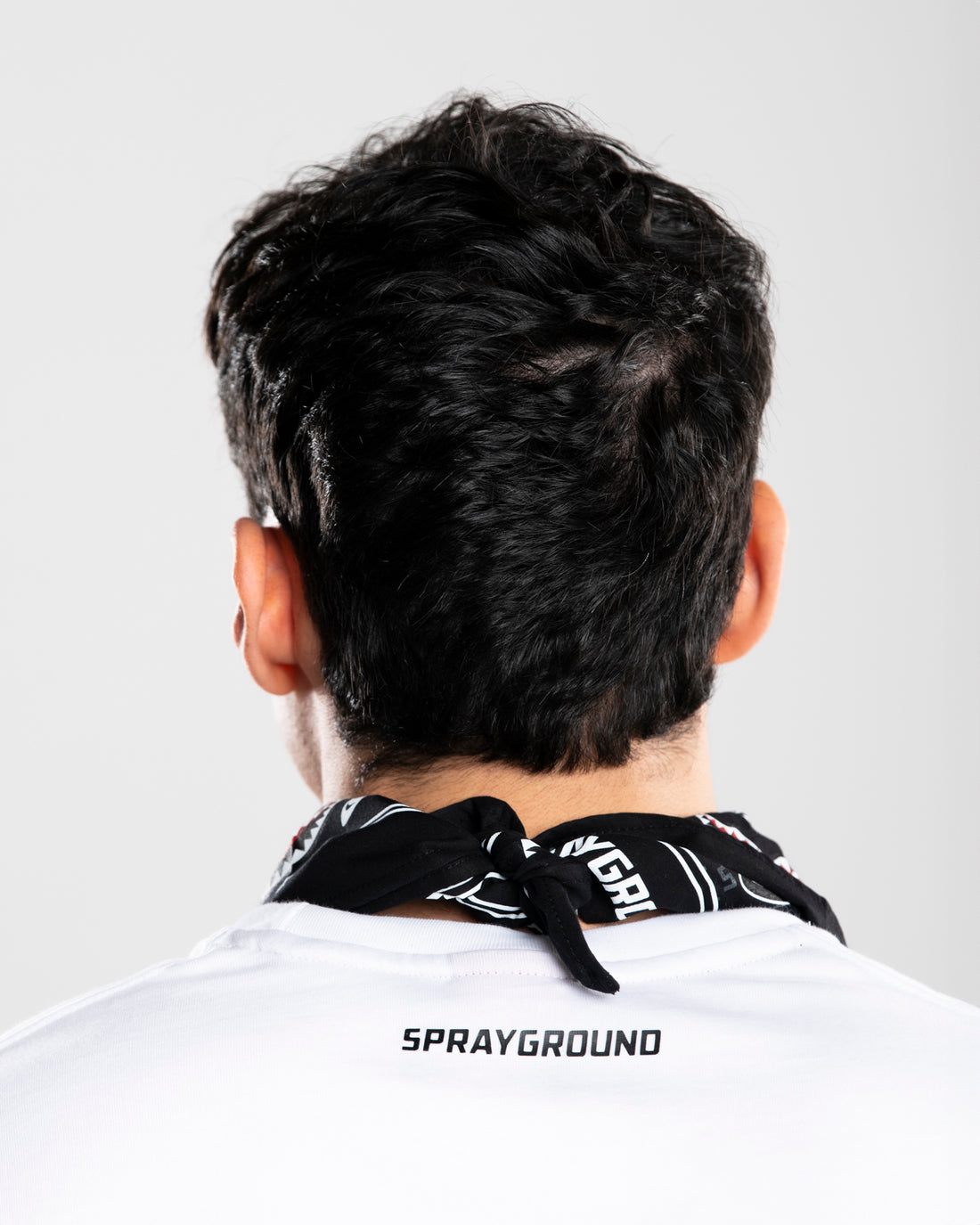 BLACK BANDANA - REGULAR WHITE T-SHIRT
