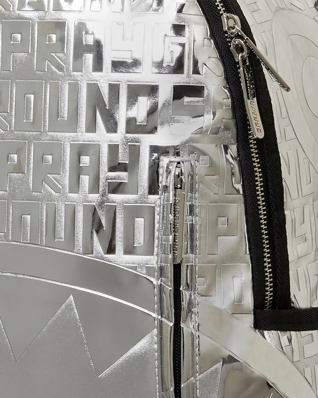 Metallic Infiniti Dlxvf Backpack 910b4150nsz