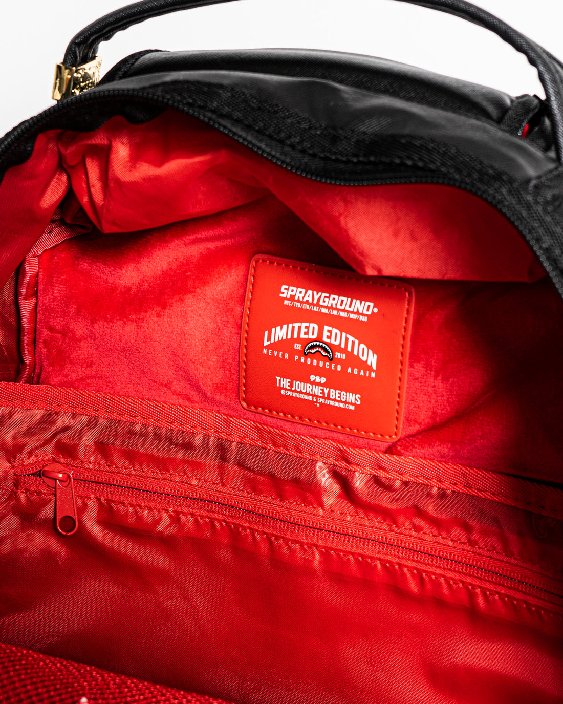 Astromane Lost In Sharkyway