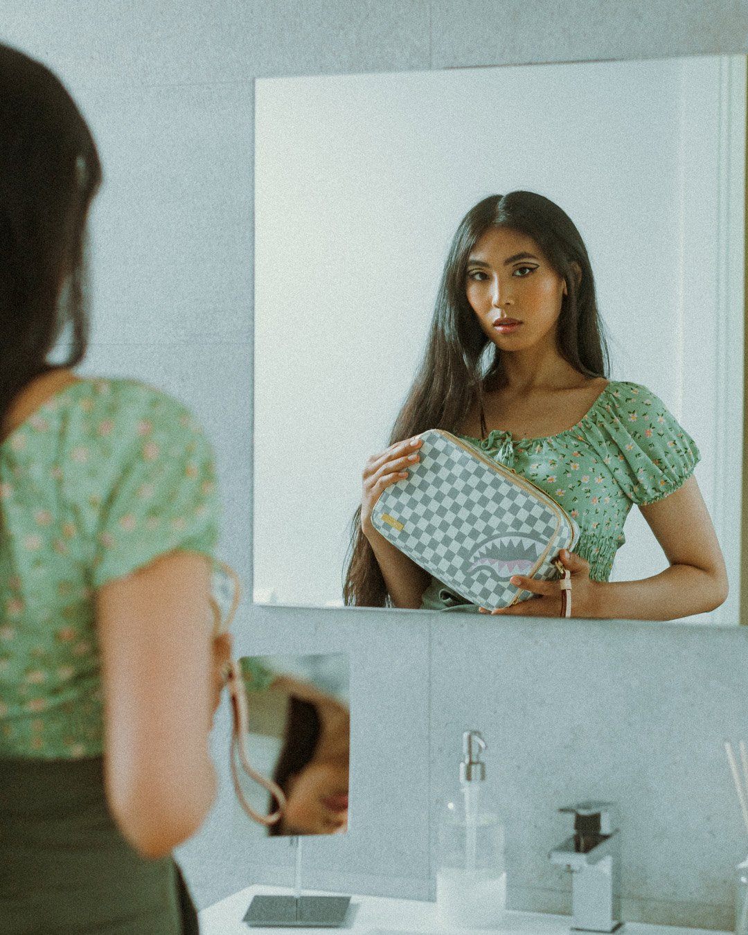 Sprayground Pochette ROSE ALL DAY LA PALAIS TOILETRY White