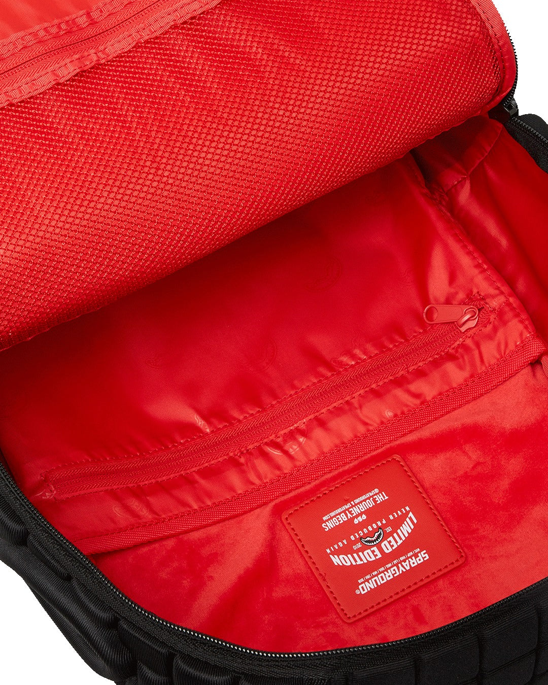 FOAM WELDED SHARK DLXSV BACKPACK