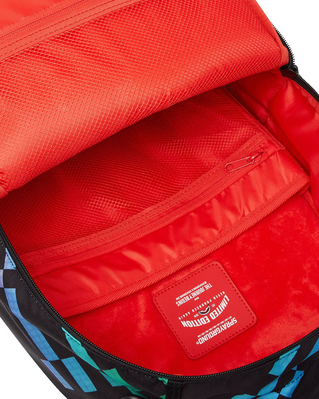 POWERPUFF GIRLS RAINBOW SHARK BACKPACK