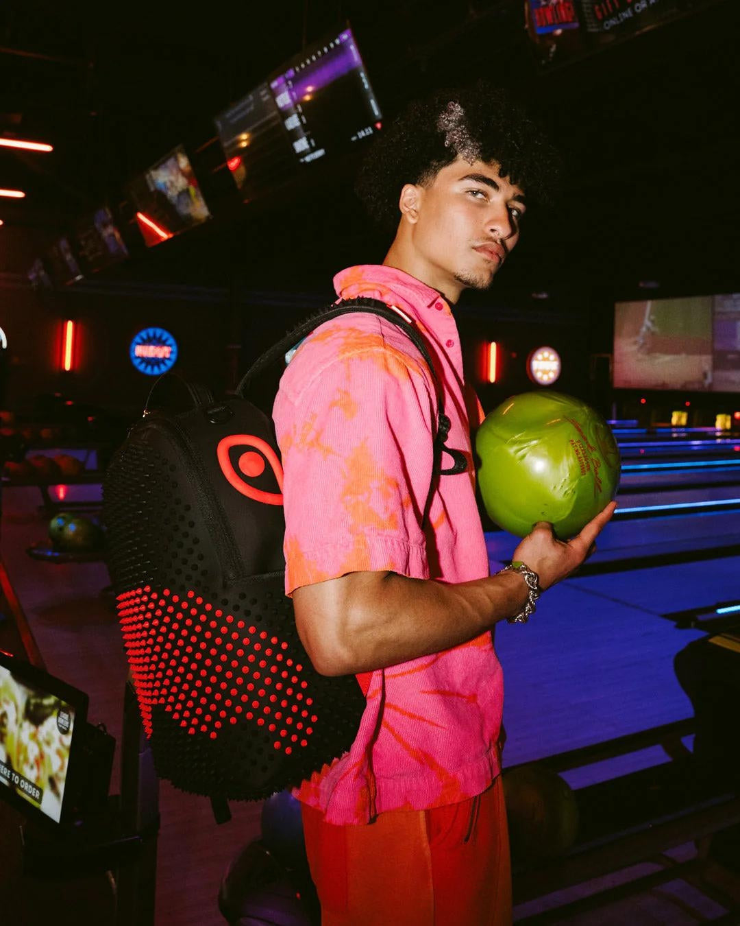 PUNK SPIKE SHARK DLXV BACKPACK