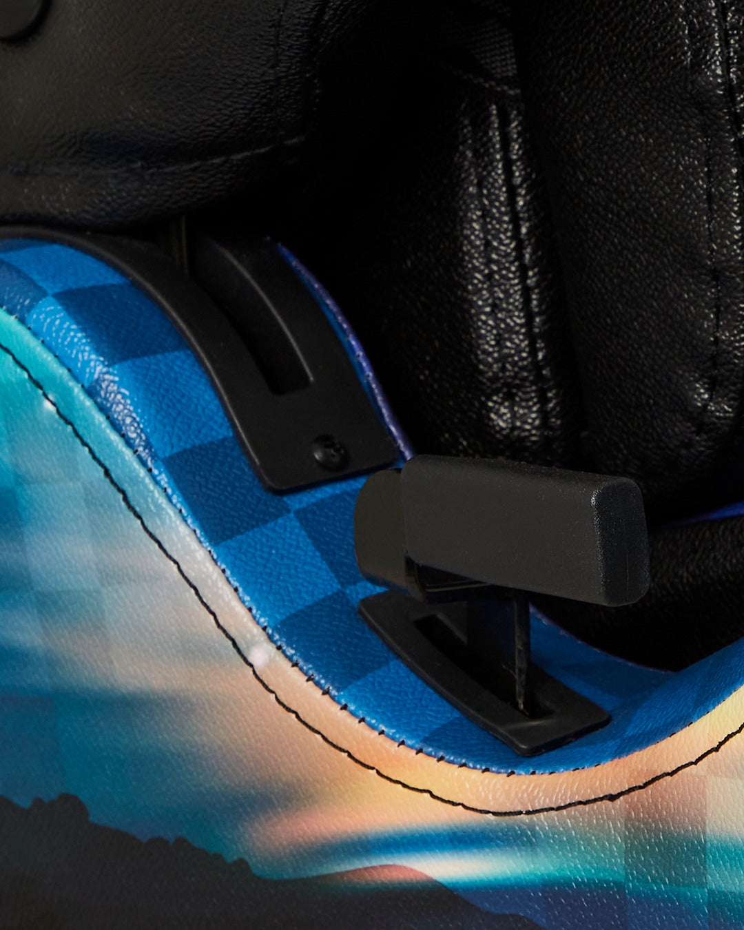 LATE ONE NIGHT CHAIR