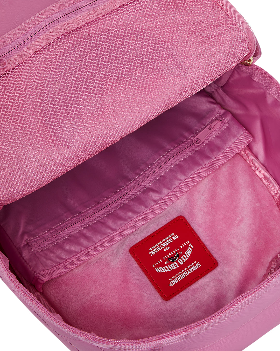 HANGING CHARMS DLXSV BACKPACK