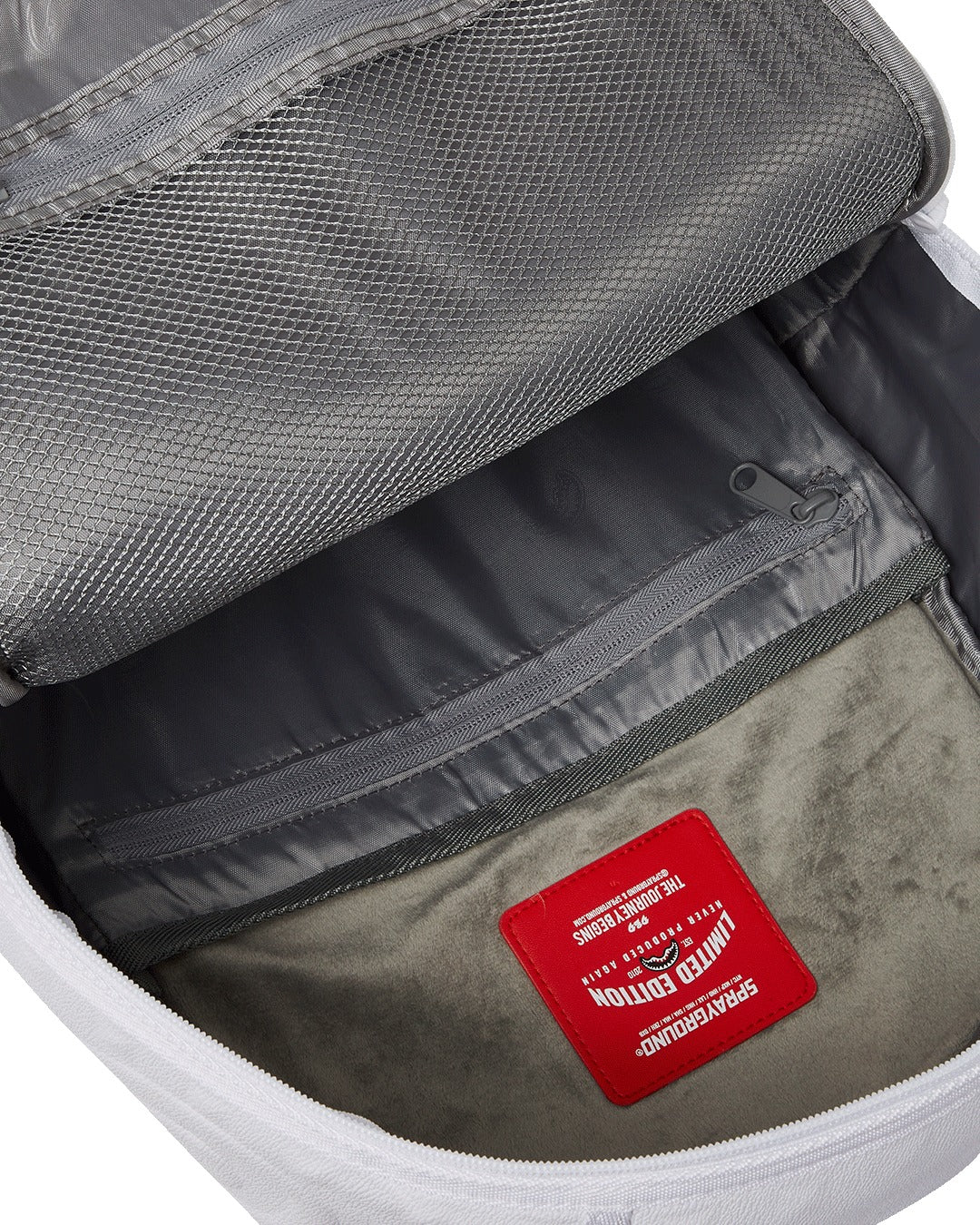 WHITE PYRAMID DLX BACKPACK