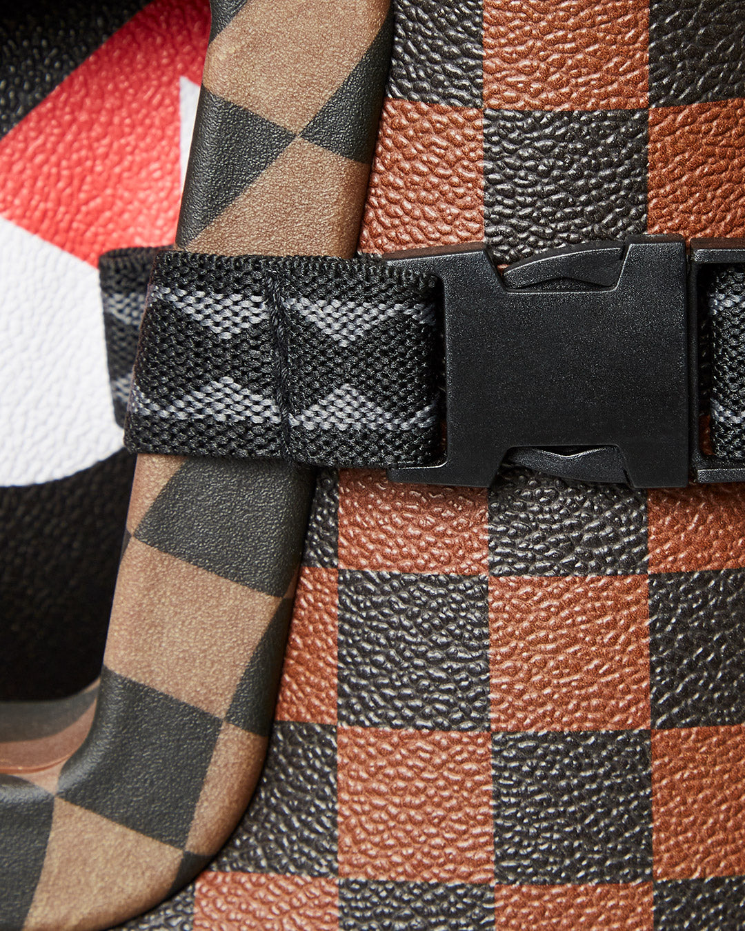 Sharks In Paris Chair 910z406nsz